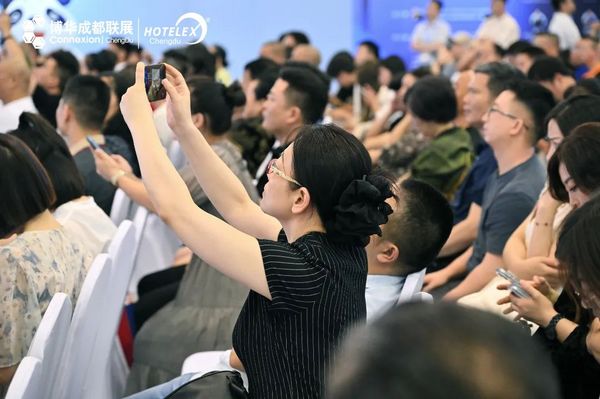 西南地區(qū)不可錯(cuò)過(guò)的餐飲采購(gòu)盛會(huì)！2025HOTELEX成都展即將強(qiáng)勢(shì)登陸 快來(lái)預(yù)約領(lǐng)票！