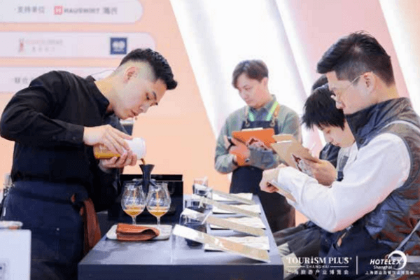 西南地區(qū)不可錯(cuò)過(guò)的餐飲采購(gòu)盛會(huì)！2025HOTELEX成都展即將強(qiáng)勢(shì)登陸 快來(lái)預(yù)約領(lǐng)票！