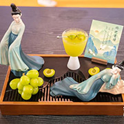 栀此青绿