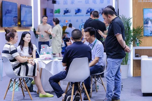 600+展商 6万㎡ 6万名专业观众…博华成都联展将于本月召开！酒店 餐饮 连锁 清洁多元融合！点击免费领票