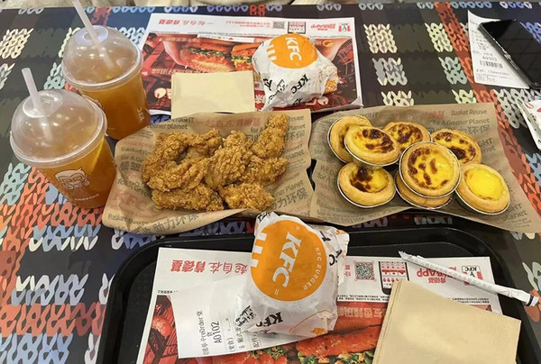 肯德基“炸鸡兄弟”来袭!小吃赛道的变革与食材新机遇!