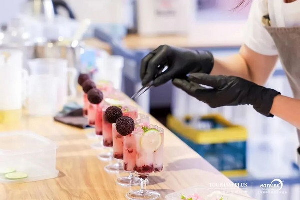 用茶底做IP，淘出30万吨商业黄金！揭秘这些现制饮品品牌的吸金秘籍