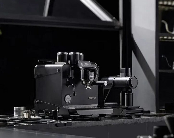 上新 | 百胜图双锅炉变压商用半自动咖啡机