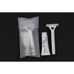 Shaving Kit A 須具